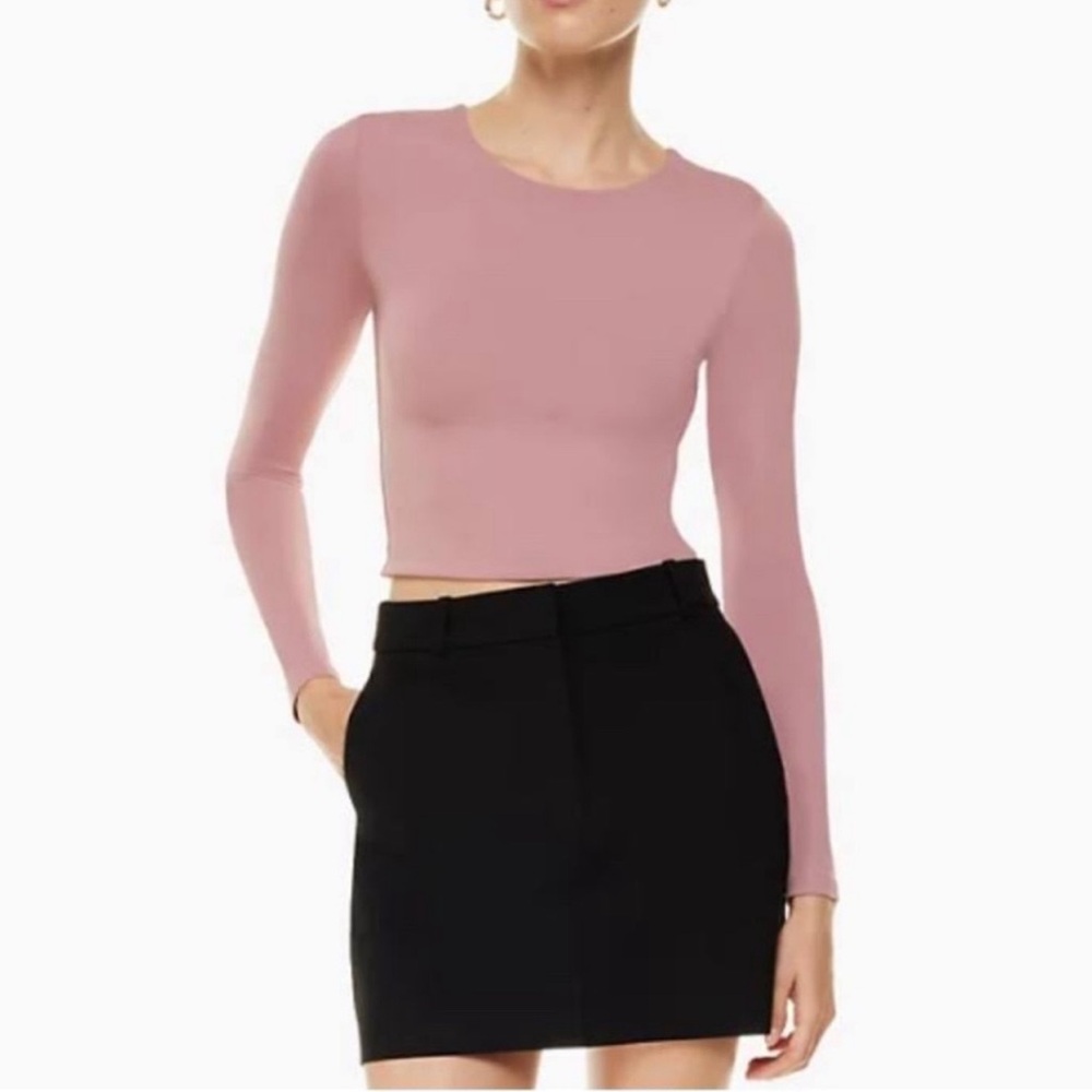 Babaton Contour Crew Long Sleeve Crop